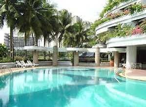 Eastin Lakeside Hotel Банкок Екстериор снимка