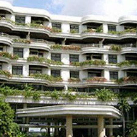 Eastin Lakeside Hotel Банкок Екстериор снимка
